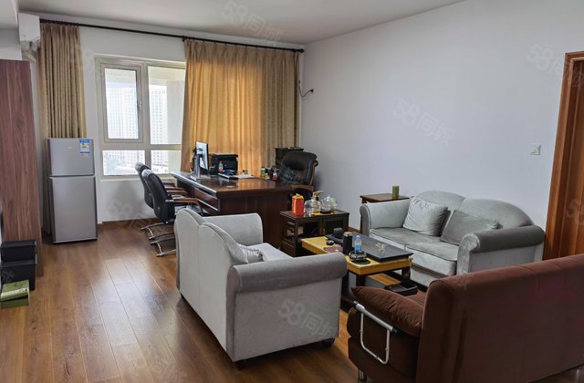 山海华府4室2厅188.18㎡298万二手房图片