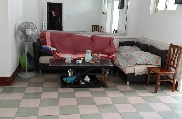 公园附近,明星小区,中间楼层,翠苑小区,中央帝景