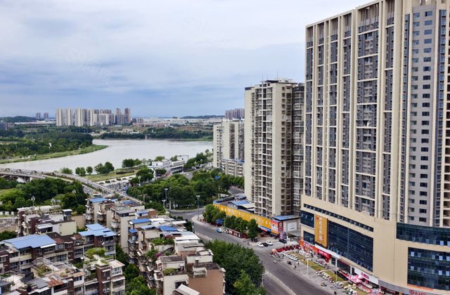 中科滨河湾3室2厅107㎡53.8万二手房图片