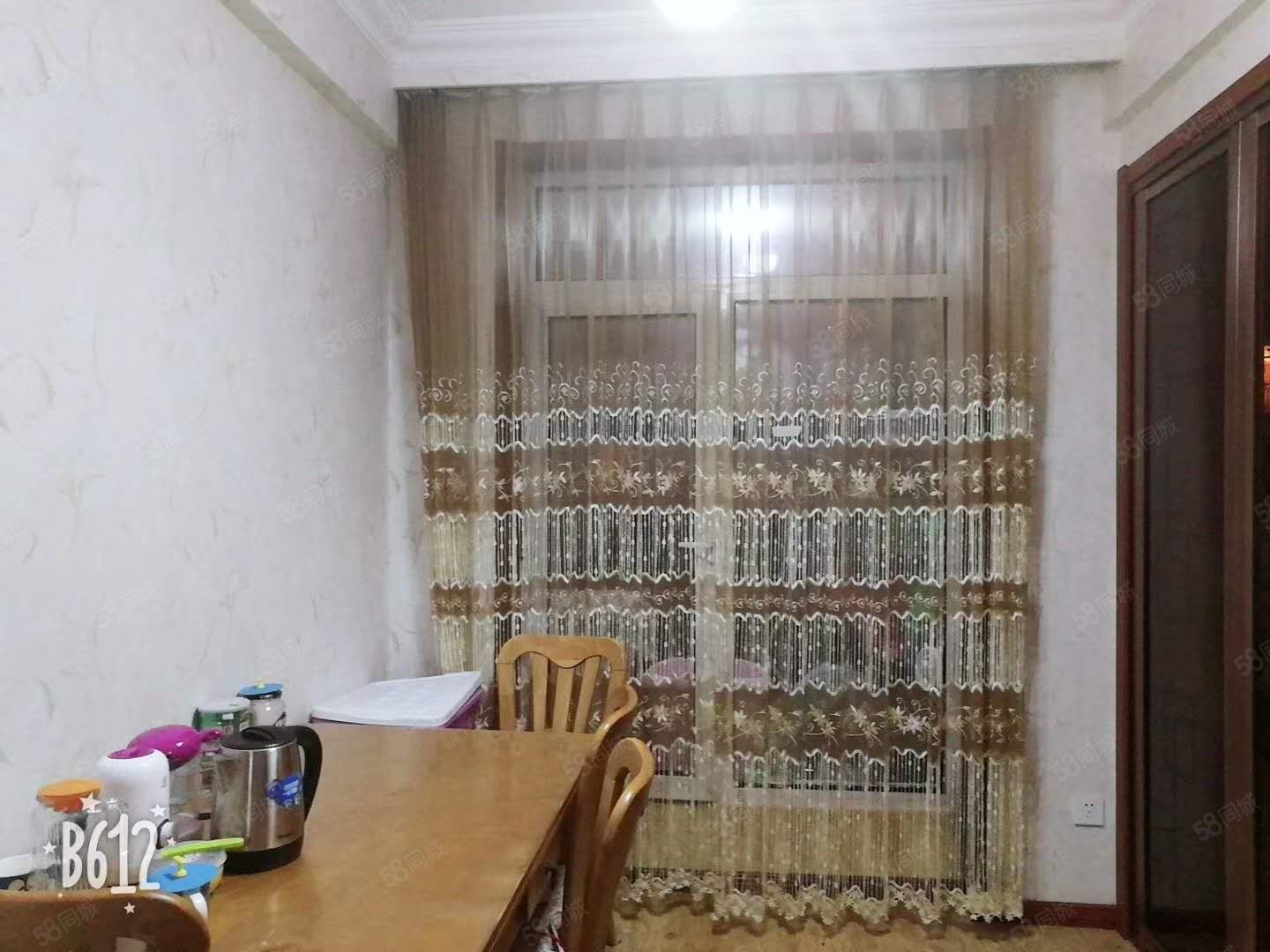 帝璟东方圣菲2室2厅1卫81㎡南69万