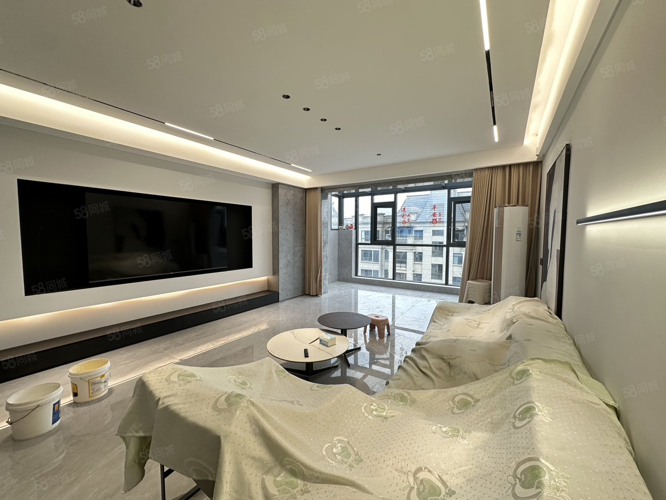 中央花园(高安)4室2厅2卫135㎡南北98万