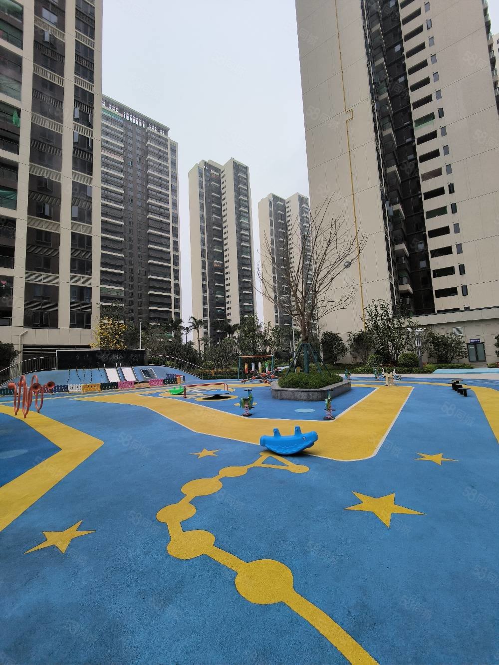 唐商中央花园3室2厅2卫112㎡南北110万