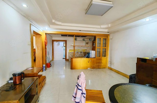 兴鹏大厦3室2厅125.86㎡150万二手房图片