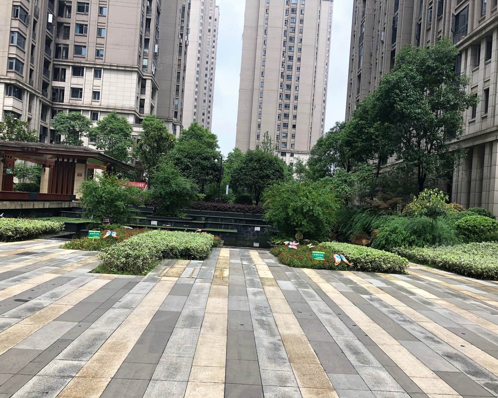 【八方小区b区, 八方小区b区小区详情,房价走势,房源,业主论坛】