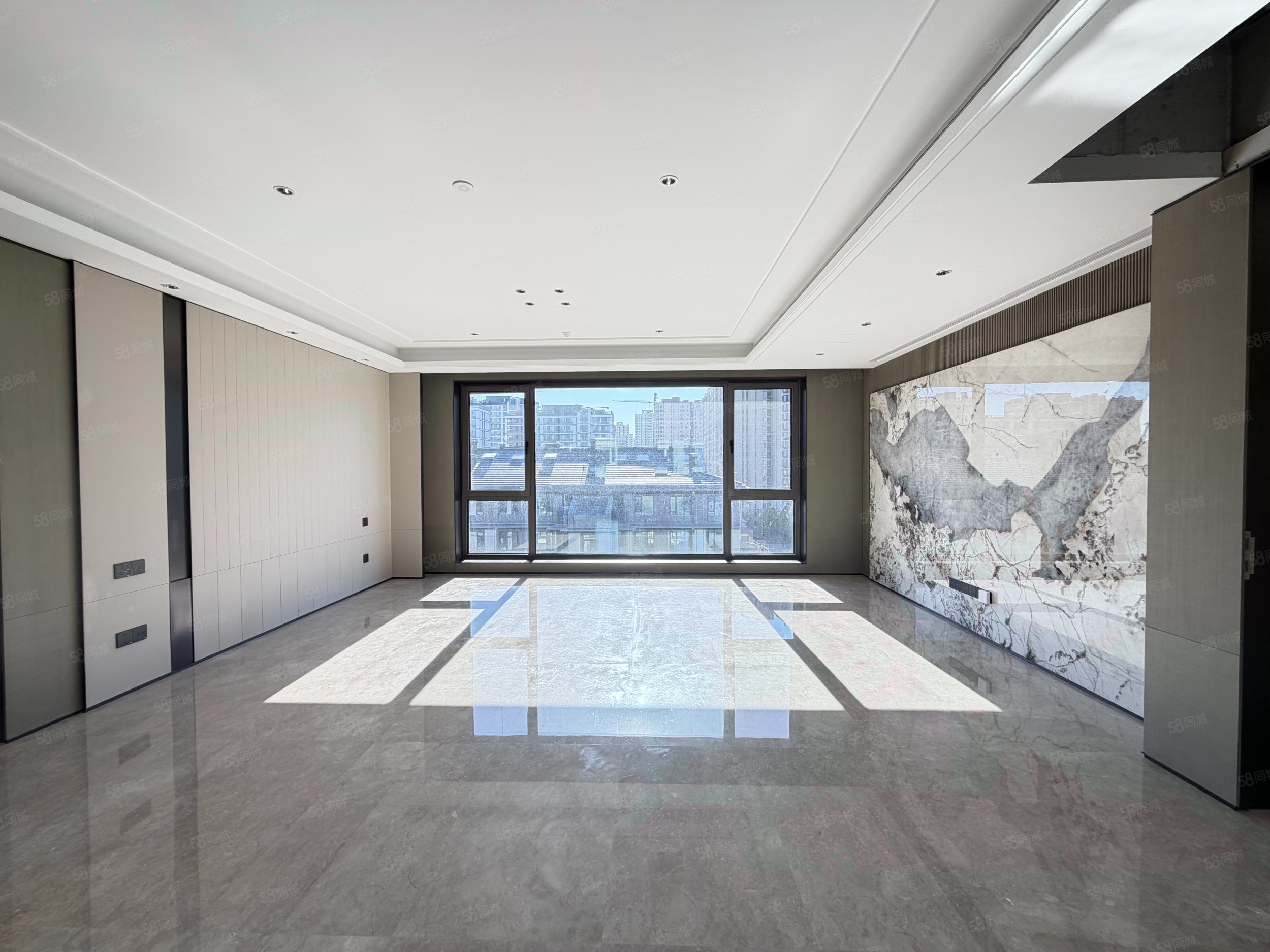 中建宸園4室2廳3衛(wèi)170㎡南北1520萬