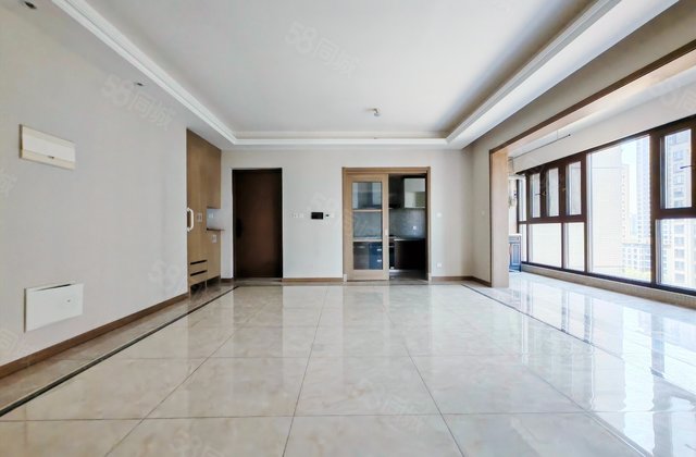 保利天空之城云锦4室2厅140.8㎡225万二手房图片