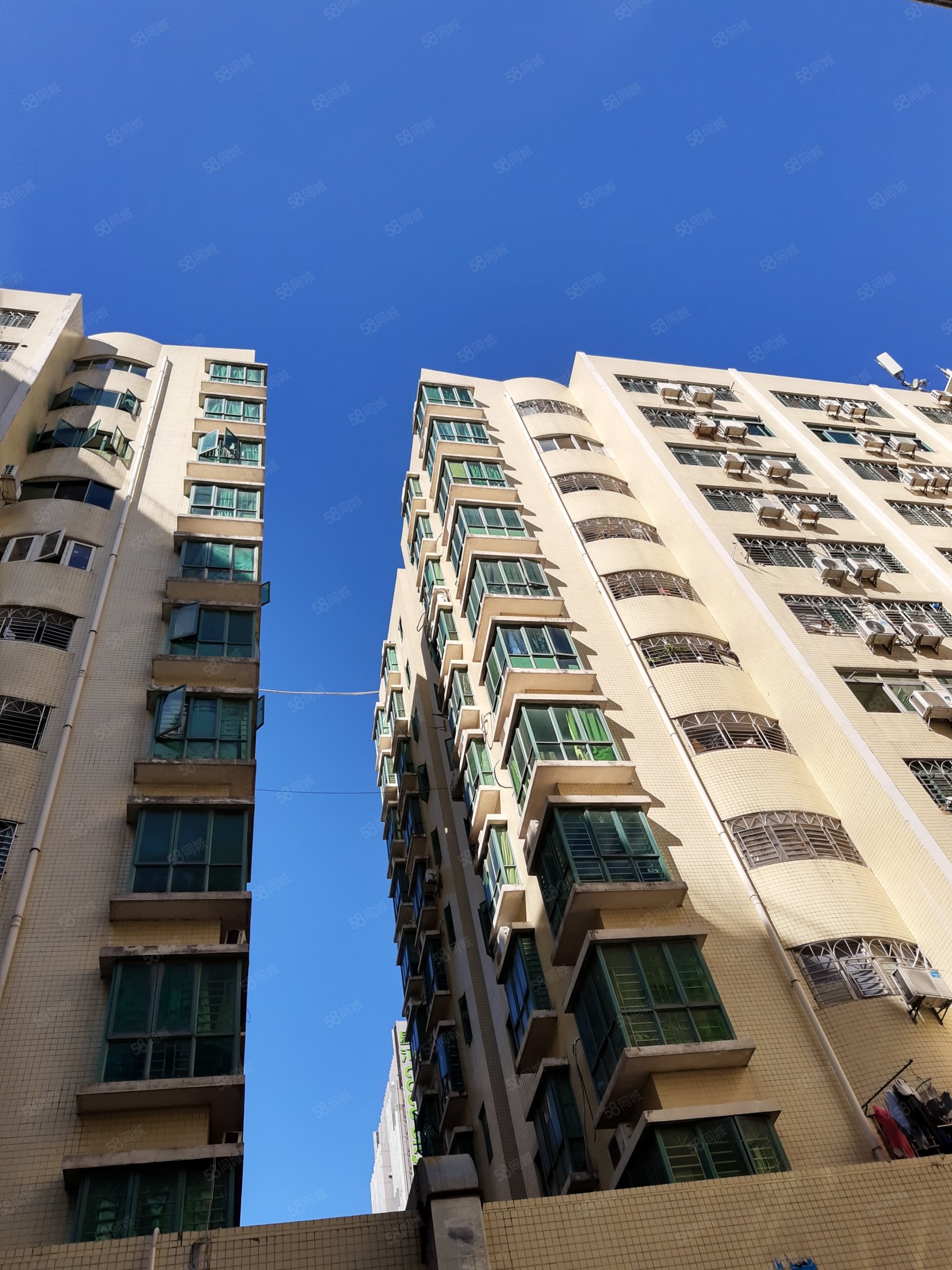 恒裕珑城新房地铁口现楼发售电梯洋房一梯二户背靠公园