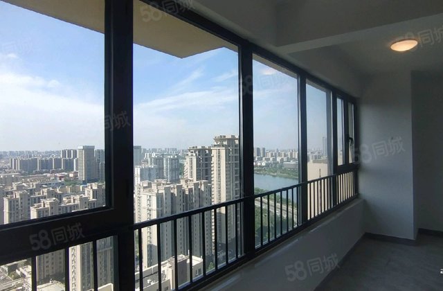 新房未住东昌中学.第三实验.清水湾.国岳府.三室双卫.双阳台