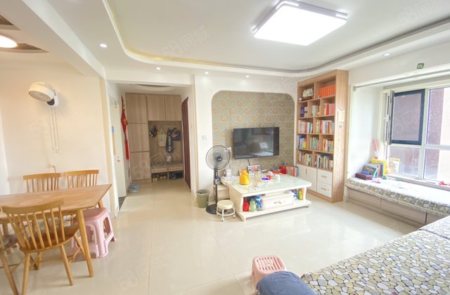 精装三室 电梯小高层 带车储 全天采光 莲湖新城 昌润莲城