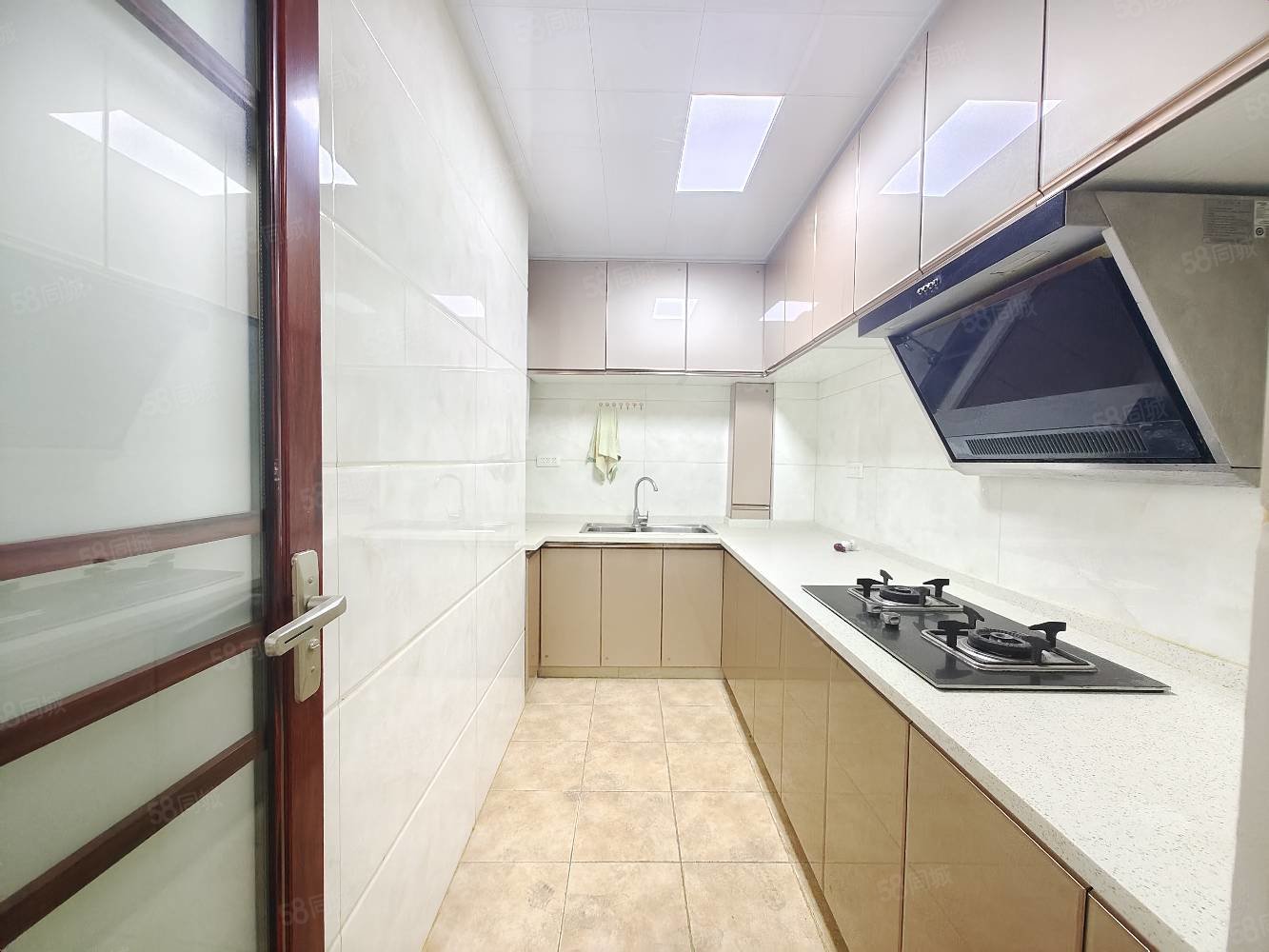 香山苑小区(张湾)3室2厅1卫106㎡南北85万