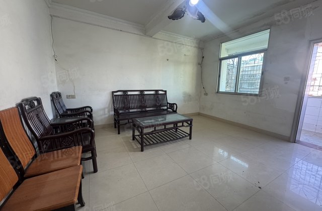 鞋材市场小区2室1厅77㎡69万二手房图片