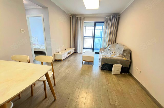 保利香颂2室2厅74.49㎡88万二手房图片