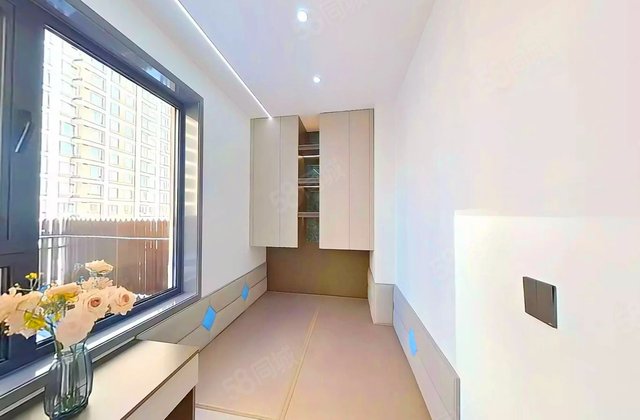 中海盛世城D区3室2厅94.49㎡72万二手房图片