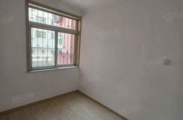 阳光 实验 三里铺 孝心1楼 温馨两室~香江附近~看房有钥匙