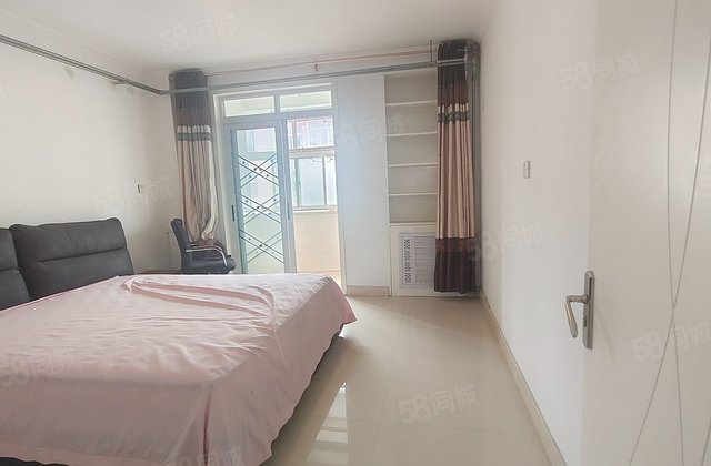 电业局第四家属院  精装三室 好停车 南北通透