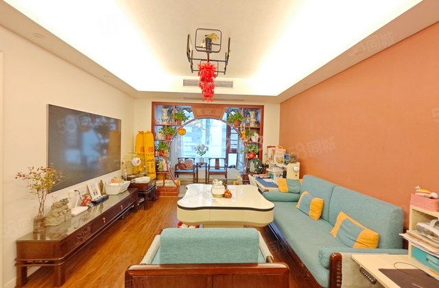 万科里金域国际(一二期)4室2厅138.77㎡248万二手房图片