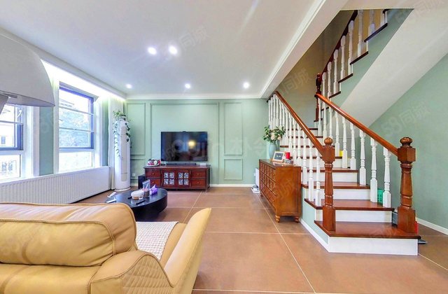 万科双水岸5室2厅177.88㎡238万二手房图片