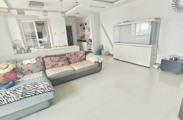 上文轩 新东方龙湾 全明边户 带车位 视野采光无遮挡