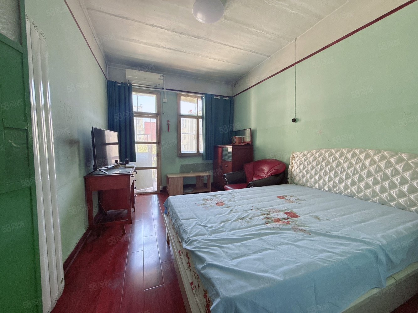 沿河小区2室2厅1卫75㎡南北25万