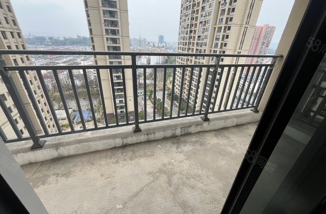 北辰港湾3室2厅127㎡68.8万二手房图片