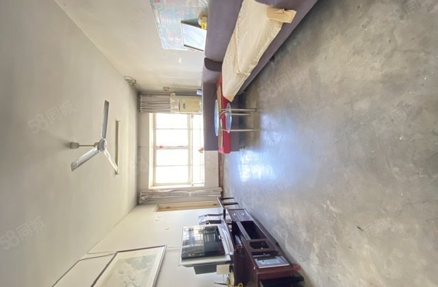 老文轩，文苑，一中二中，多层，附近医院超市，户型方正南北通透