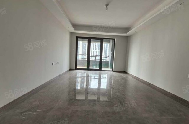 新一中 翰林天悦 精装 三叶草户型 南北通透 随时看房