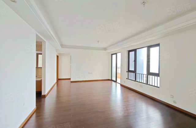 万科美景龙堂3室2厅125.98㎡170万二手房图片