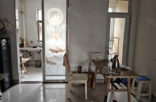 翡翠城  多层 低公摊 二楼  带车库  带储藏室  免大税