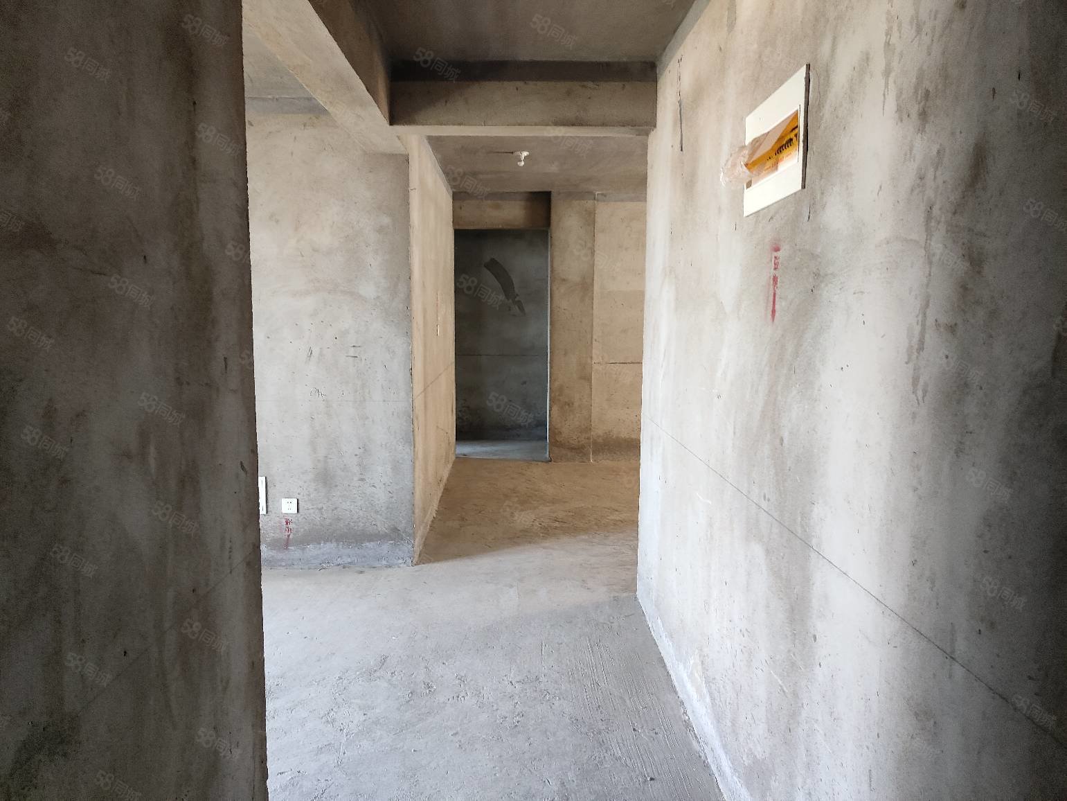 小刘庄还原小区3室2厅2卫129.5㎡南38万