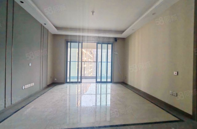 人居金云府B区3室2厅118.92㎡68万二手房图片