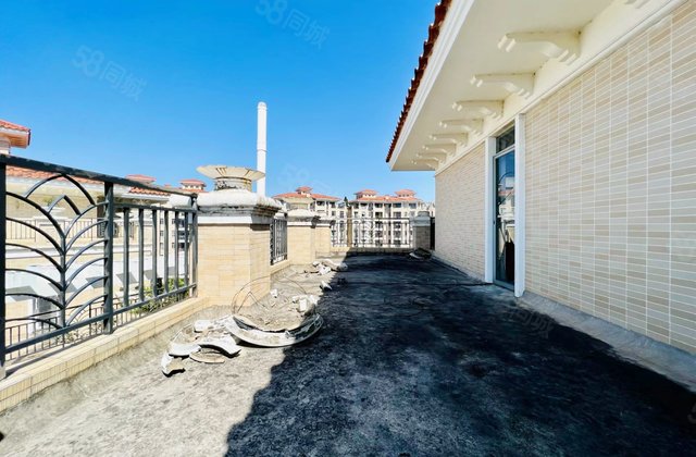 碧桂园翡翠山4室2厅201㎡100万二手房图片