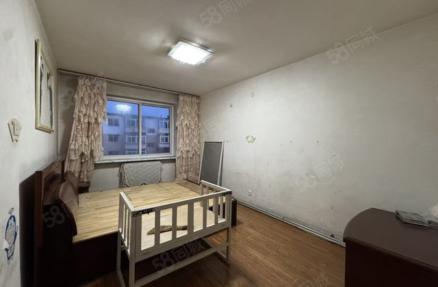 彩北社区3室1厅66㎡5.9万二手房图片