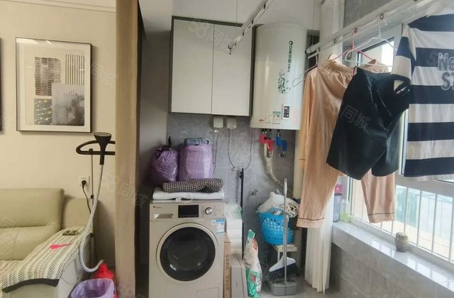 医疗配套成熟 小三房 精装可拎包入住 南北通透 楼龄新