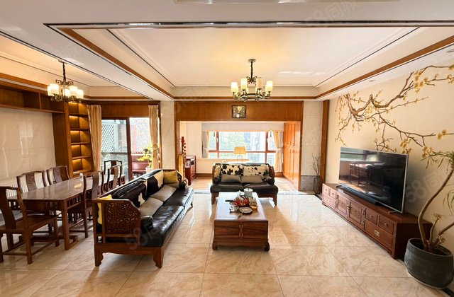 卓越蔚蓝海岸(一期)3室1厅145.02㎡175万二手房图片