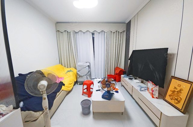 佛山恒大御澜庭3室2厅96.45㎡50万二手房图片