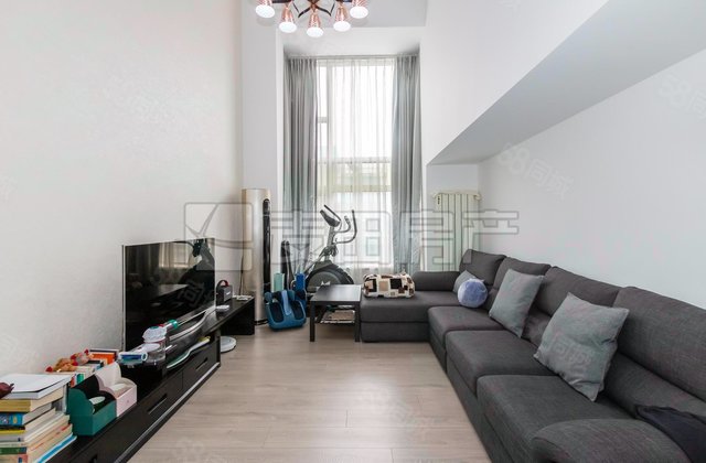 金地名京3室2厅90.12㎡1020万二手房图片