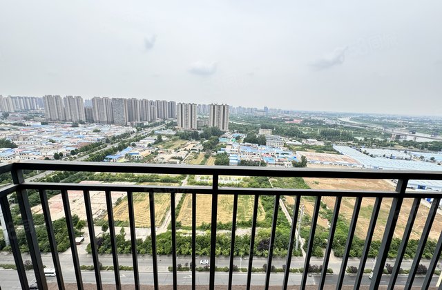 蓝光雍锦湾3室2厅95㎡30万二手房图片