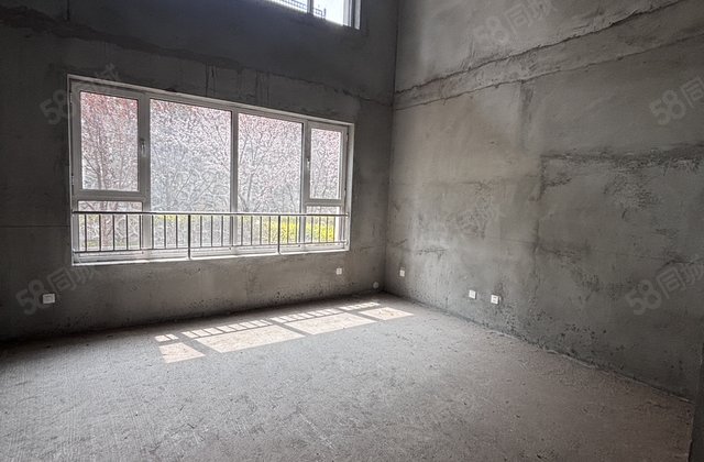 热河园著3室2厅166㎡66万二手房图片