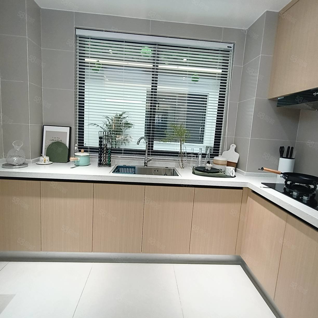 名邦鲲鹏御府3室2厅2卫107㎡南北45万