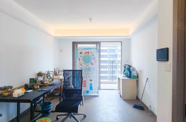 万科天空之城(南区)3室2厅89㎡75万二手房图片