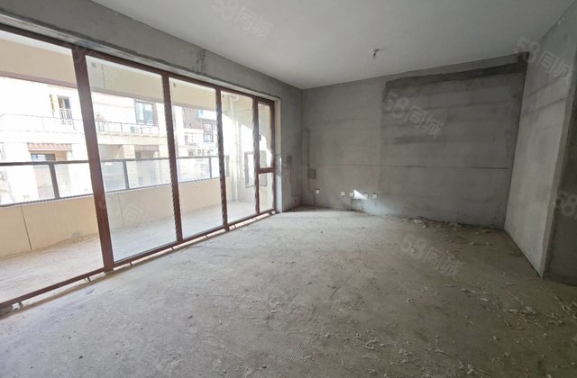 丰基兴达府5室2厅185㎡158万二手房图片