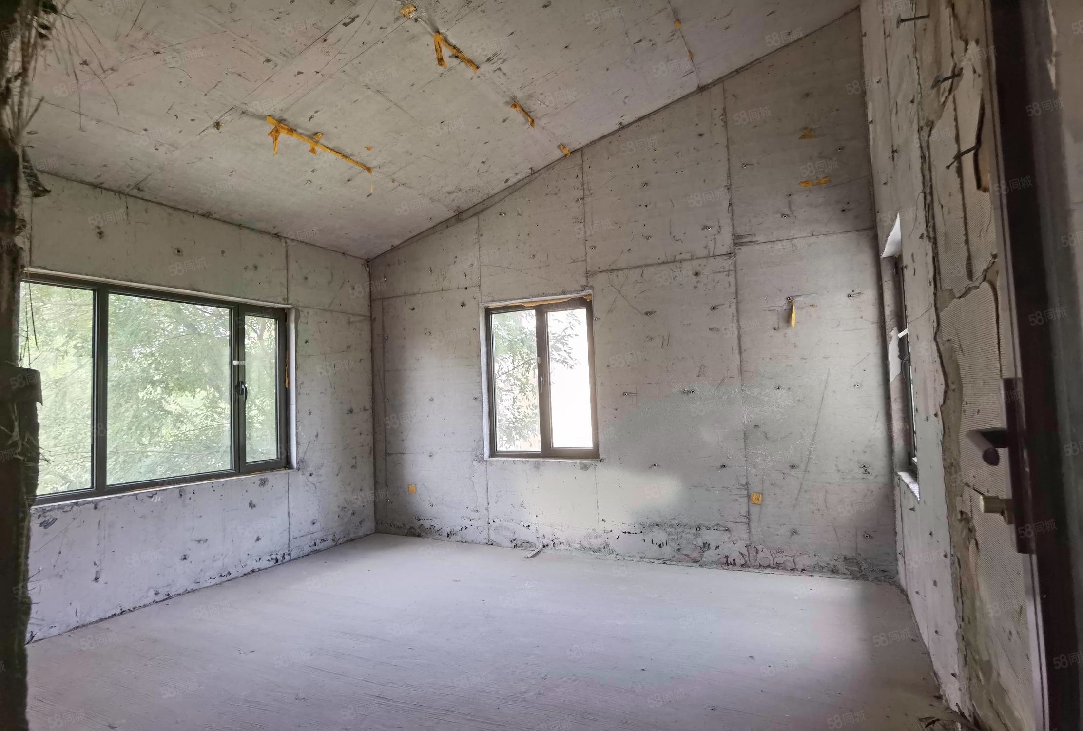 雁棲半島5室3廳4衛(wèi)471㎡南北3850萬