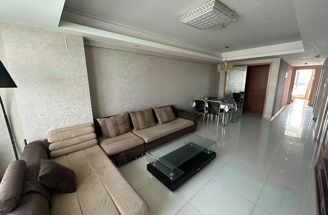 皇冠花园(三期)3室2厅139㎡150万二手房图片