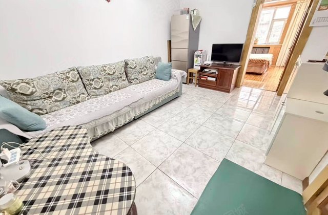 卫星花园(西区)2室2厅75㎡38万二手房图片