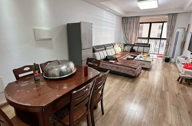 百合花城3室2厅129.88㎡92.8万二手房图片