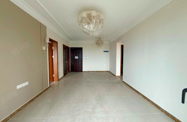 恒大天府城邦(七期)3室2厅112.9㎡68万二手房图片