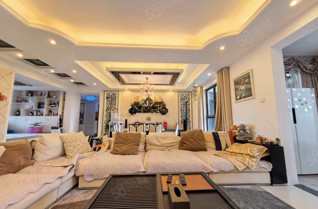 金域中央5室2厅166.12㎡380万二手房图片