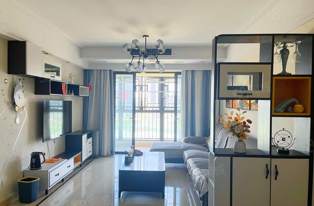 保利诺丁山3室2厅107.36㎡156万二手房图片