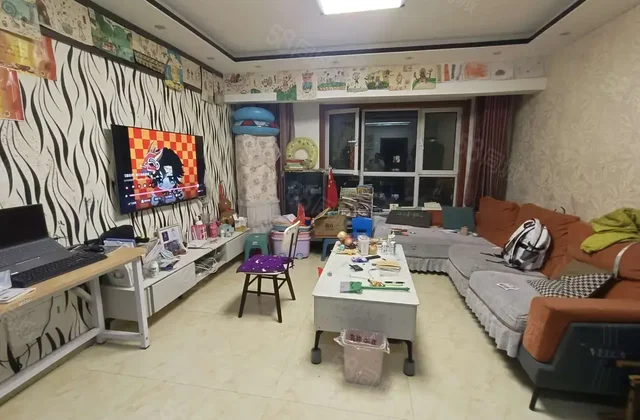 荣盛阳光逸墅 3房 周边配套完善