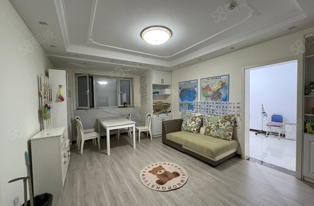 民生凤凰城一楼带院带车位地下室免大税